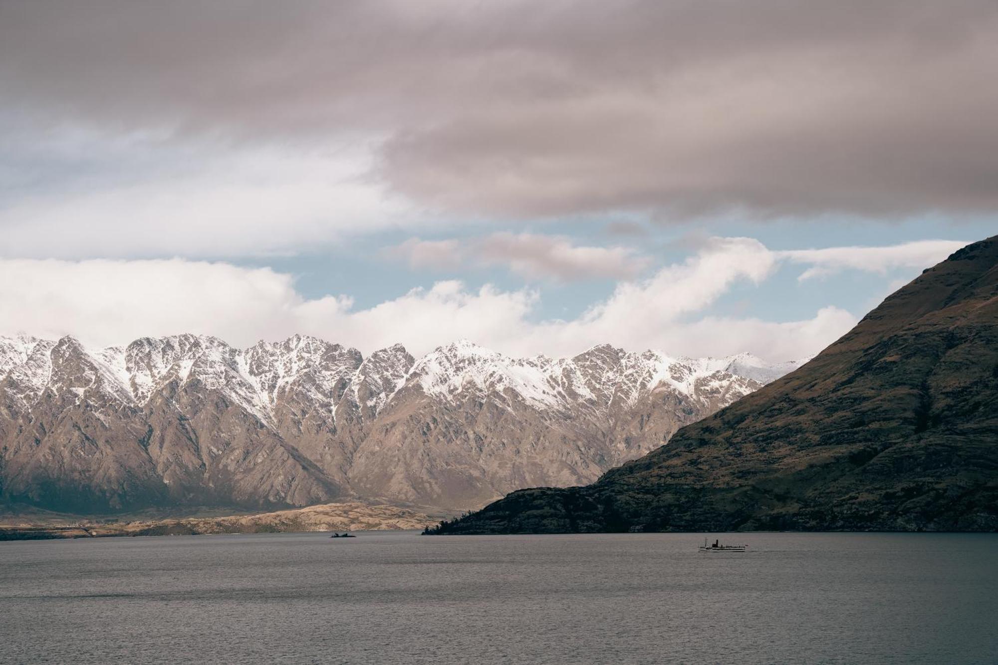 Hotel Matakauri alojamiento Queenstown Exterior foto